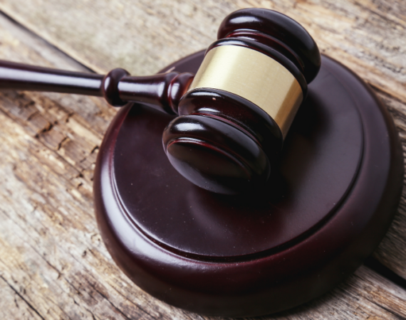 Anwalt für Strafrecht und Betzrug, Betrugsfälle und Hilfe für Opfer von Betrug in Saarbrücken. Jetzt den Blog lesen und neue Urteile entdecken.